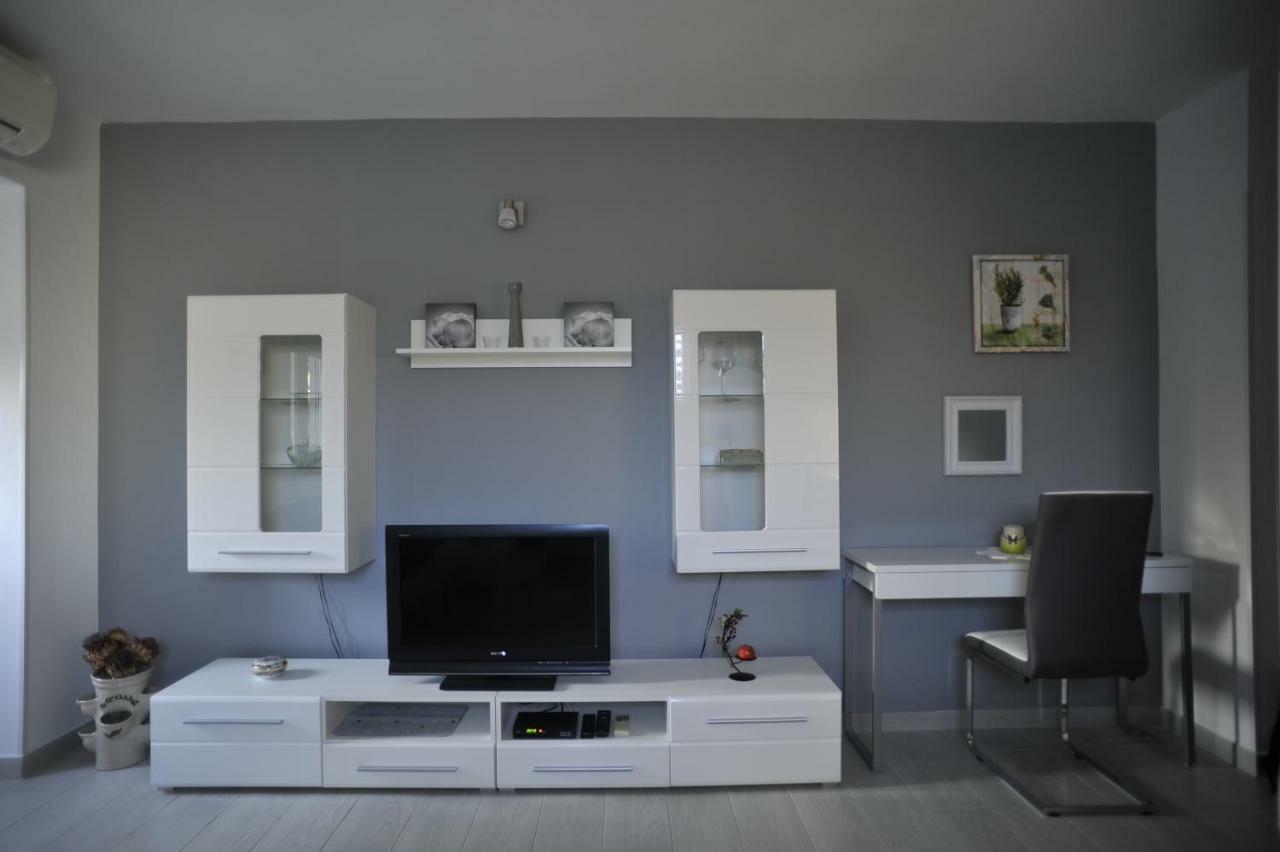 Apartment Stefania Rovinj Exterior photo